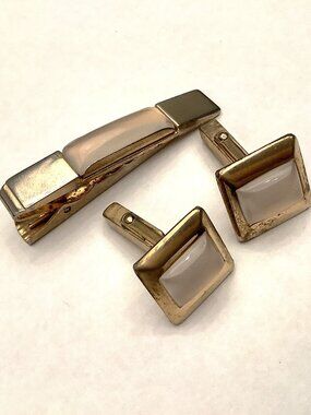 Vintage Anson Tie Clip & Cufflinks Mother Of Pearl on Gold Plated Brass Signed